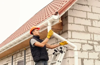 Pose et remplacement de gouttières à Saussenac